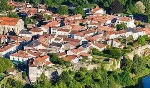 唐山回乡建别墅为什么一定要选专业乡墅公司